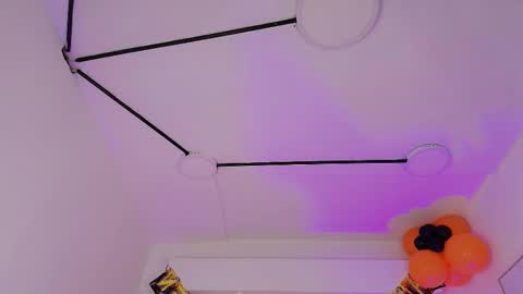 Snapshot of jonas_hiill chatting on 10-16-25, 01:12 Jonas online show from 10-16-25, 01:12