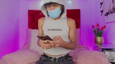 Snapshot of jonas_hiill chatting on 11-09-25, 12:47 Jonas online show from 11-09-25, 12:47