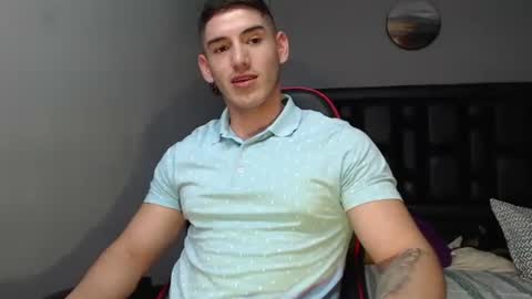 Snapshot of jonathancast08 chatting on 01-11-25, 03:52 jonathancast08 online show from 01-11-25, 03:52