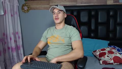 Snapshot of jonathancast08 chatting on 02-26-25, 01:52 jonathancast08 online show from 02-26-25, 01:52