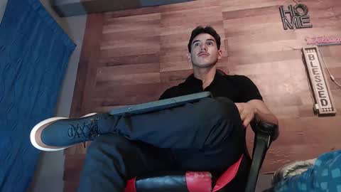 Snapshot of jonathancast08 chatting on 11-20-25, 12:11 jonathancast08 online show from 11-20-25, 12:11