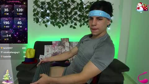 Instagram jonathanfit14 online show from 12-30-24, 12:43