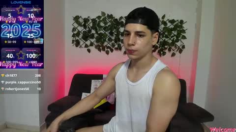 Instagram jonathanfit14 online show from 01-02-25, 11:06