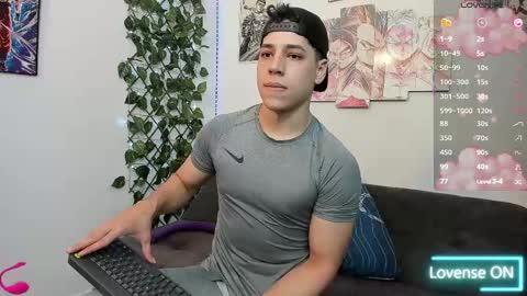 Instagram jonathanfit14 online show from 03-09-25, 08:10