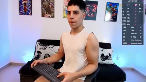 Snapshot of jonathanjoestar_ chatting on 06-12-26, 09:35 Instagram jonathanfit14 online show from 06-12-26, 09:35