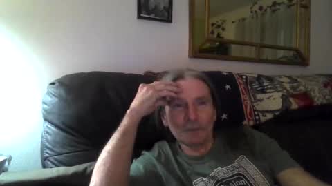 Jonelvis123456 online show from 12-04-25, 10:46