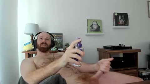 Snapshot of jonnlulz chatting on 01-05-25, 10:08 Jon online show from 01-05-25, 10:08