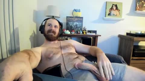 Snapshot of jonnlulz chatting on 09-26-25, 09:46 Jon online show from 09-26-25, 09:46