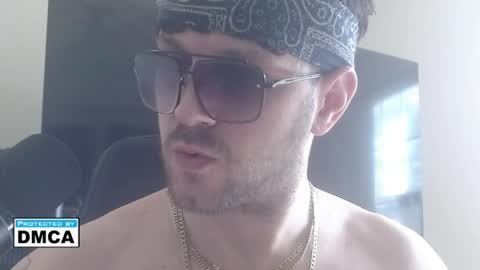Snapshot of jonnybananas69 chatting on 06-01-26, 10:11 Jonny Bans online show from 06-01-26, 10:11