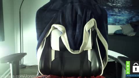 JonnyDieston online show from 12-14-25, 03:06