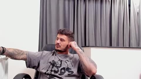 Snapshot of jonnyporn1 chatting on 01-23-25, 09:39 jonnyporn1 online show from 01-23-25, 09:39