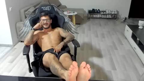 Snapshot of jonnyporn1 chatting on 09-23-25, 10:24 jonnyporn1 online show from 09-23-25, 10:24