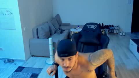 Snapshot of jonnyporn1 chatting on 11-02-25, 09:17 jonnyporn1 online show from 11-02-25, 09:17