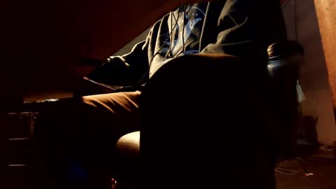 Snapshot of jontn_swift chatting on 12-22-24, 05:56 Jonathon Swift online show from 12-22-24, 05:56