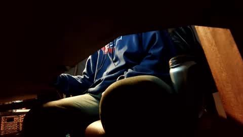 Snapshot of jontn_swift chatting on 02-25-25, 05:52 Jonathon Swift online show from 02-25-25, 05:52