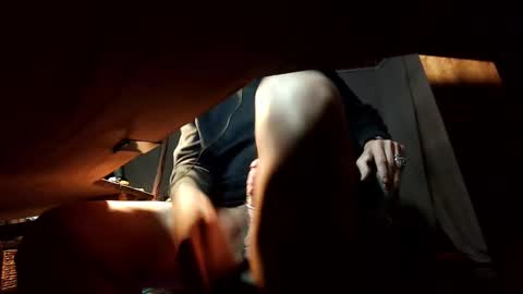 Snapshot of jontn_swift chatting on 02-27-25, 06:18 Jonathon Swift online show from 02-27-25, 06:18