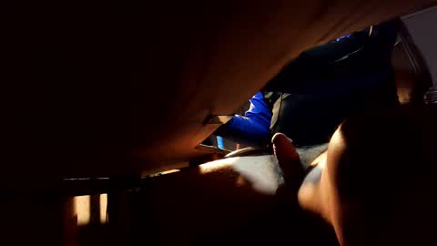 Snapshot of jontn_swift chatting on 09-27-25, 05:12 Jonathon Swift online show from 09-27-25, 05:12