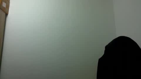 Snapshot of jony938 chatting on 12-17-25, 06:25 jony938 online show from 12-17-25, 06:25