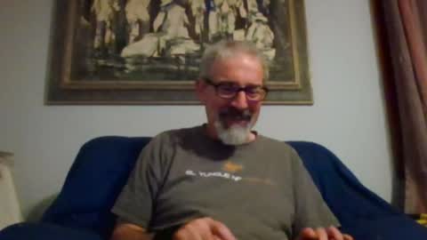 Snapshot of jony_five chatting on 07-23-26, 12:46 Jon online show from 07-23-26, 12:46
