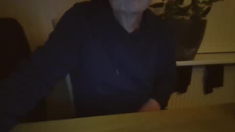 Snapshot of jop55 chatting on 02-16-25, 08:22 Jop55 online show from 02-16-25, 08:22