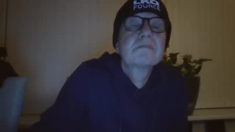 Snapshot of jop55 chatting on 02-17-25, 09:19 Jop55 online show from 02-17-25, 09:19