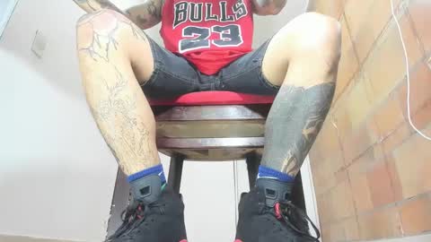 Snapshot of jordan33blake chatting on 02-27-25, 01:28 jordan33blake online show from 02-27-25, 01:28