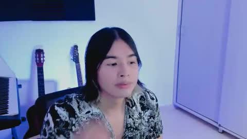 Jiho online show from 09-17-25, 03:08