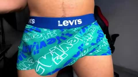 DAVID online show from 10-26-25, 11:20