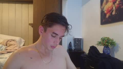 Snapshot of jorge124345 chatting on 08-06-26, 03:19 Babyface online show from 08-06-26, 03:19