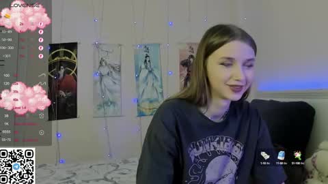 Snapshot of jorroger chatting on 02-09-25, 08:34 Mila online show from 02-09-25, 08:34