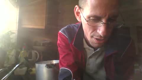 Snapshot of jos39a chatting on 02-27-26, 03:56 jos39a online show from 02-27-26, 03:56