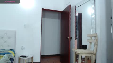 jose_rumbero91 online show from 02-18-25, 11:33