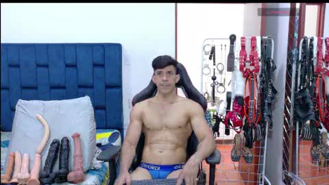 jose_rumbero91 online show from 04-17-26, 07:28