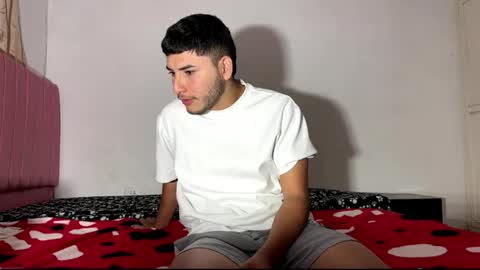 Jose online show from 04-22-26, 02:47