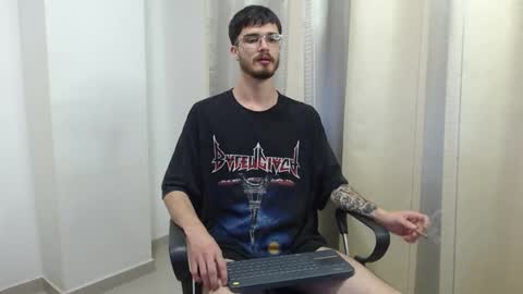 Snapshot of joseh0se chatting on 02-01-26, 02:54 alejandro online show from 02-01-26, 02:54