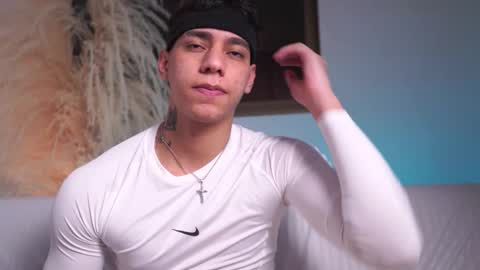 Josep online show from 03-04-26, 04:07