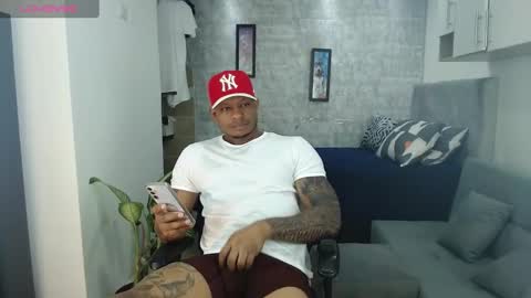 Snapshot of josep_ston2 chatting on 09-09-25, 07:13 ---Josep--- online show from 09-09-25, 07:13