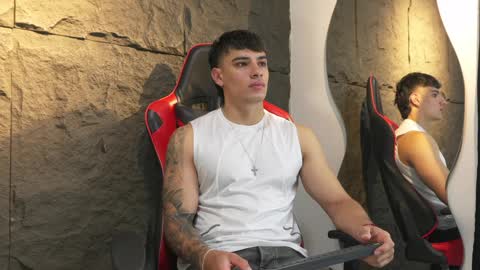 JOSEPH  online show from 04-09-26, 11:37