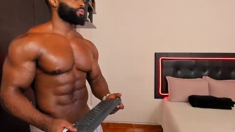 Snapshot of joseph_palacios chatting on 02-25-25, 06:09 joseph palacios online show from 02-25-25, 06:09