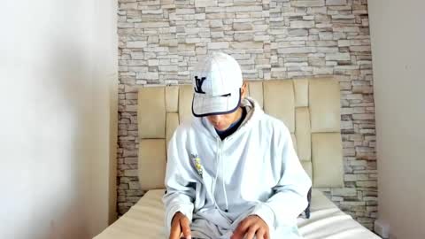 Snapshot of joseph_vans chatting on 03-10-25, 03:56 joseph_vans online show from 03-10-25, 03:56