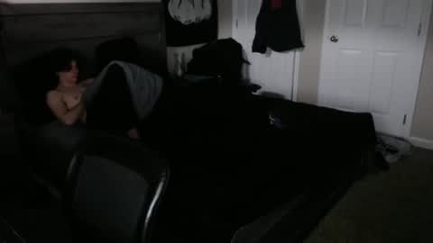 josh317022 online show from 01-18-25, 06:32