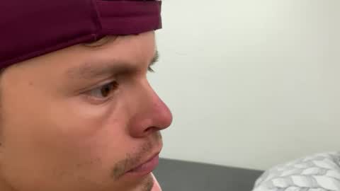 Snapshot of josheli chatting on 02-25-25, 09:24 Nicolas online show from 02-25-25, 09:24