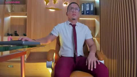 joshmiller___ online show from 09-28-25, 03:01