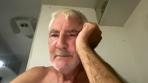 Snapshot of joshua19988945132 chatting on 07-14-26, 02:49 joshua19988945132 online show from 07-14-26, 02:49
