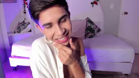 Snapshot of joshua_sanz chatting on 10-01-25, 03:45 Joshua Sanz online show from 10-01-25, 03:45