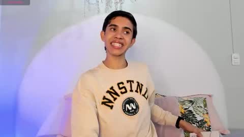 Snapshot of joshua_sanz chatting on 12-18-25, 02:28 Joshua Sanz online show from 12-18-25, 02:28