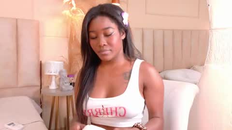 Snapshot of josselynbrown chatting on 06-02-26, 11:12 Joss online show from 06-02-26, 11:12