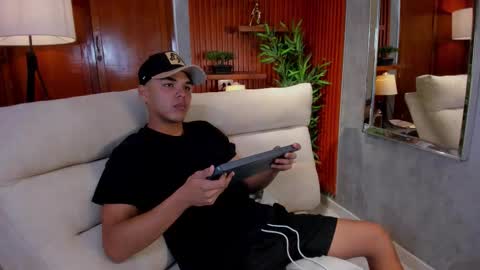 Snapshot of josseph_smit_ chatting on 03-01-26, 04:20 Josseph online show from 03-01-26, 04:20