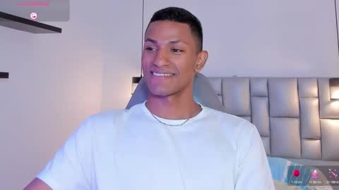 Snapshot of jossjordan chatting on 11-26-25, 07:37 JOSS JORDAN online show from 11-26-25, 07:37