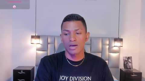 Snapshot of jossjordan chatting on 11-29-25, 06:33 JOSS JORDAN online show from 11-29-25, 06:33